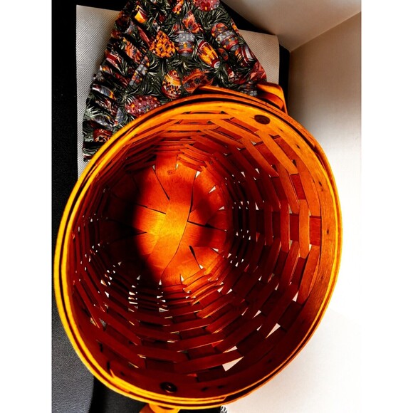 Longaberger 1996 Easter Basket with Cover, Vtg Dresden OH USA 12912 - Picture 5 of 5